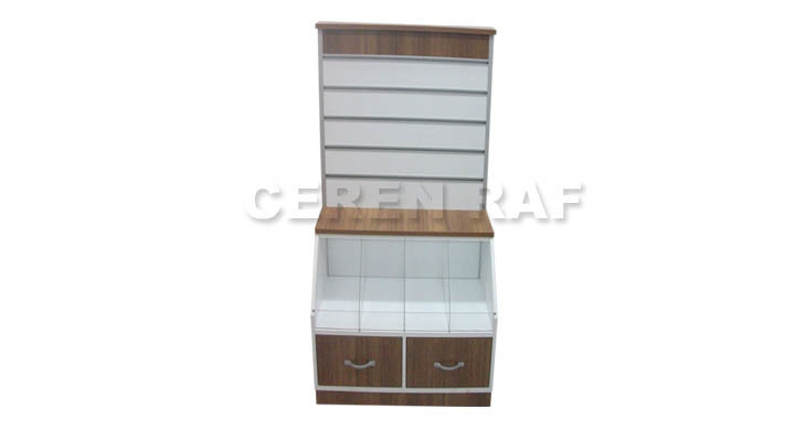 Bijuteri raf standı 4